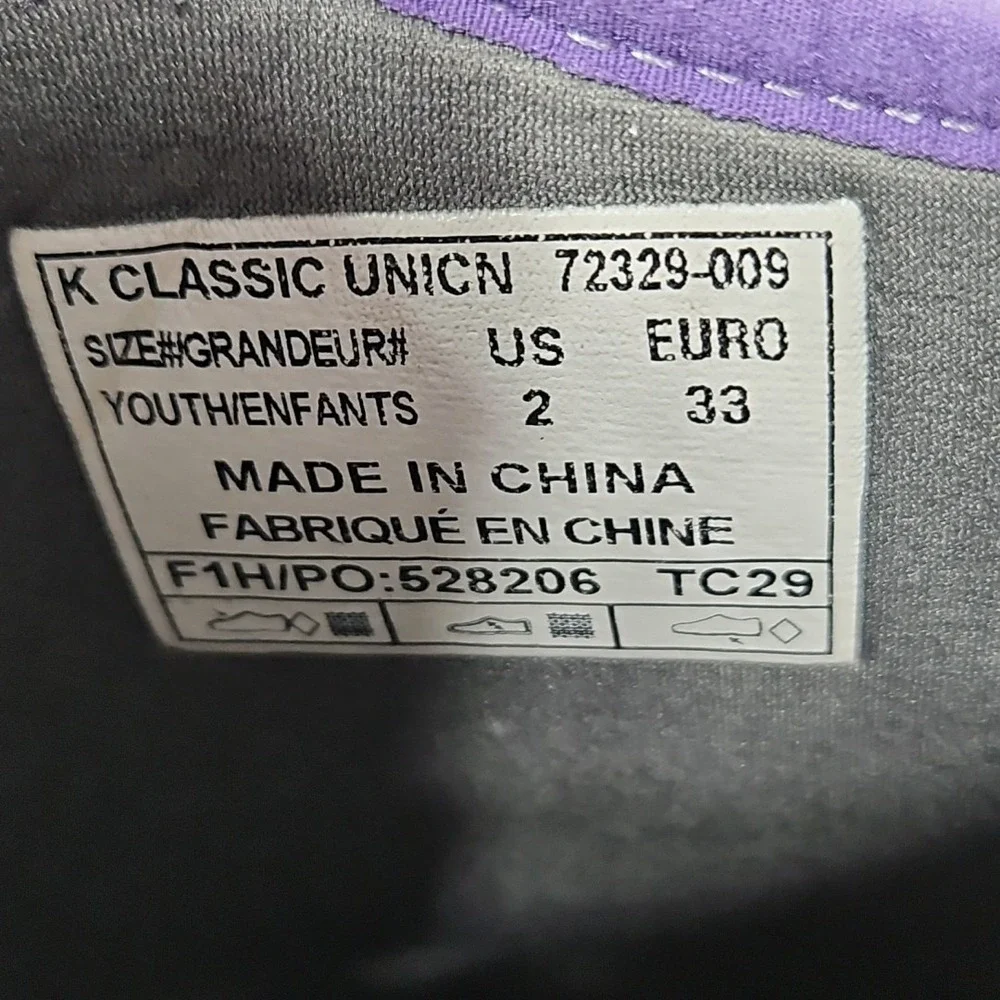 Bogs Girls Size 2 Black‎ Purple Unicorn Insulated Waterproof Winter Boots 72329